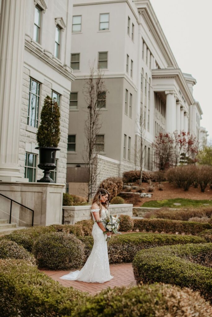 Bridal portraits on Belmont's campus  in Nashville, Tennessee