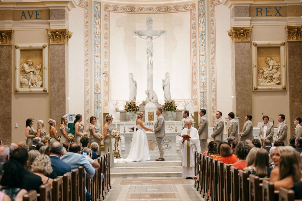 Wedding ceremony in Nashville church