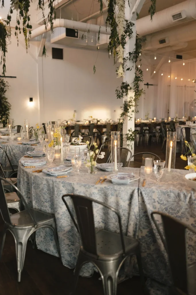 Serpentine reception tables at 14TENN in Nashville, TN