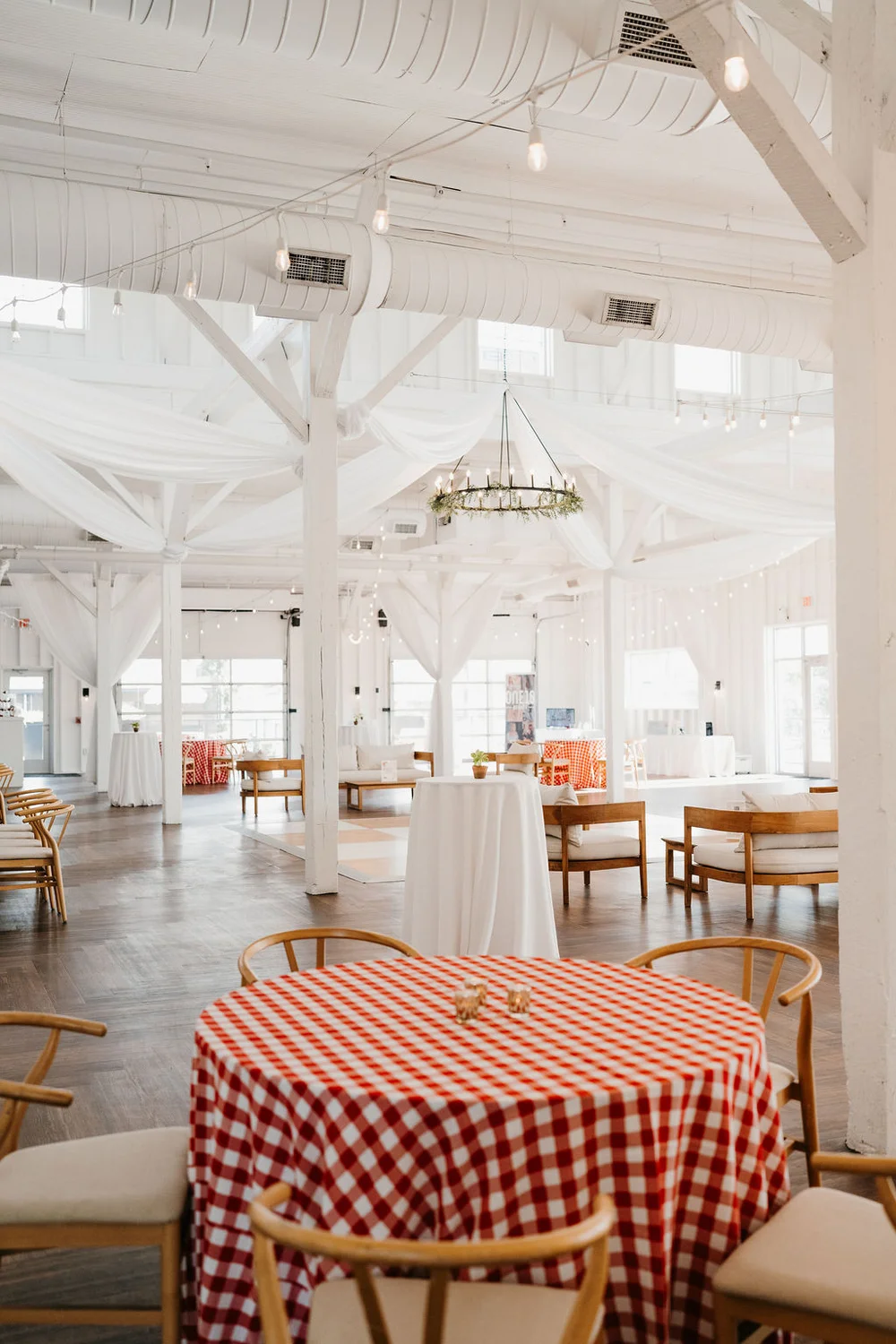 Open house at 14TENN Nashville showcasing the event space